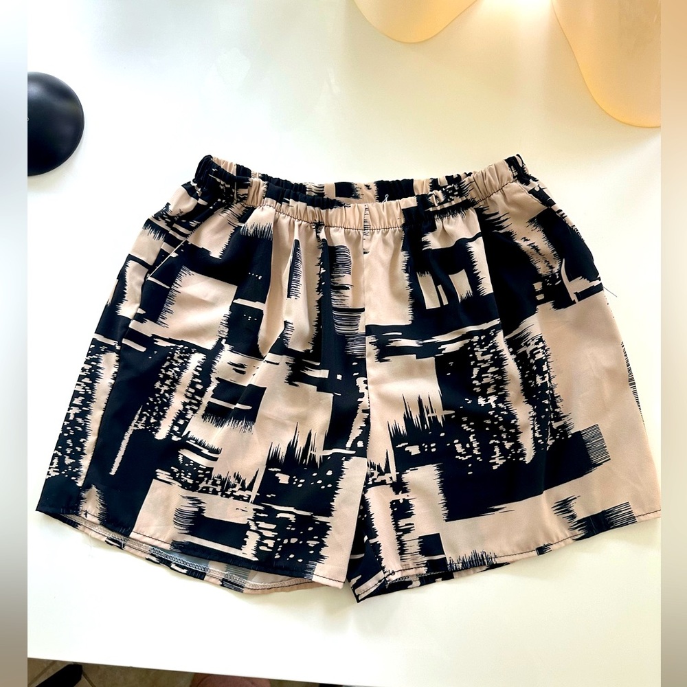 Swimming shorts
